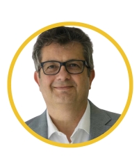 Portrait de William DE CARLO